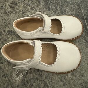 Elephantino white mary janes. Toddler US size 8